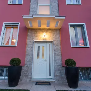 Lm House Lonato